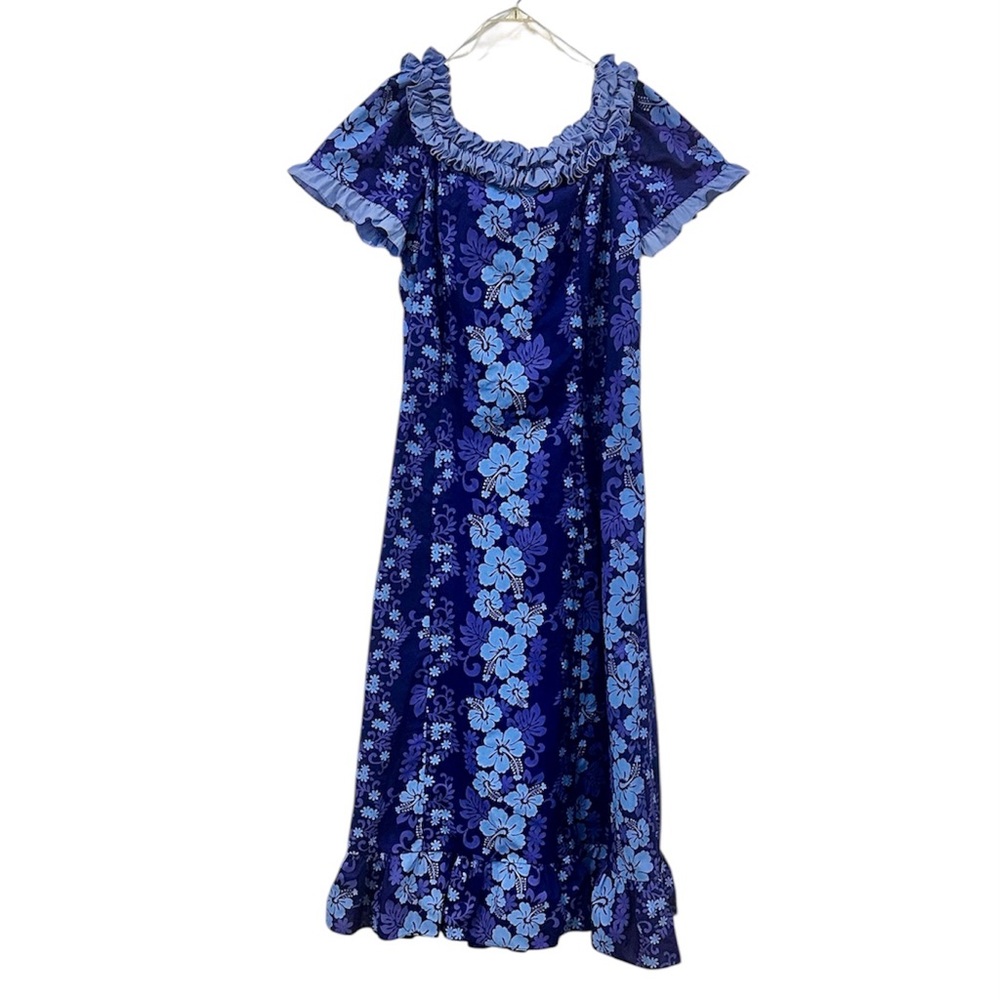 Elegant Blue Floral Maxi Dress